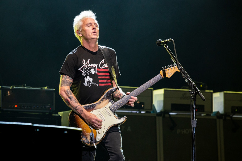 Mike McCready mit seiner Fender Strat 3TSB