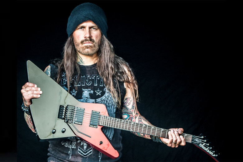 Phil Demmel mit seiner Jackson Demmelition Fury PD RTF